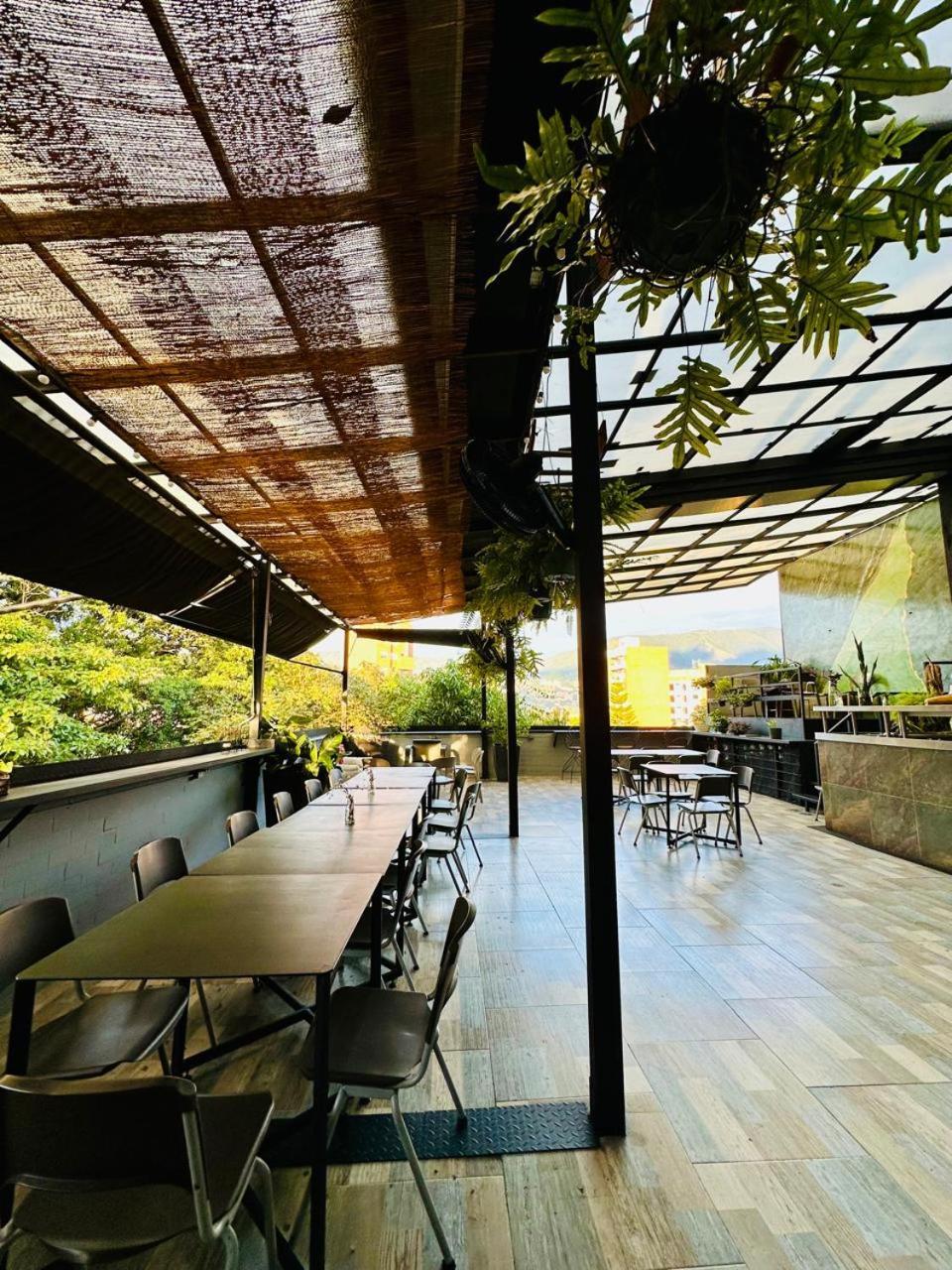 Hotel Zona Verde 메딜린 외부 사진