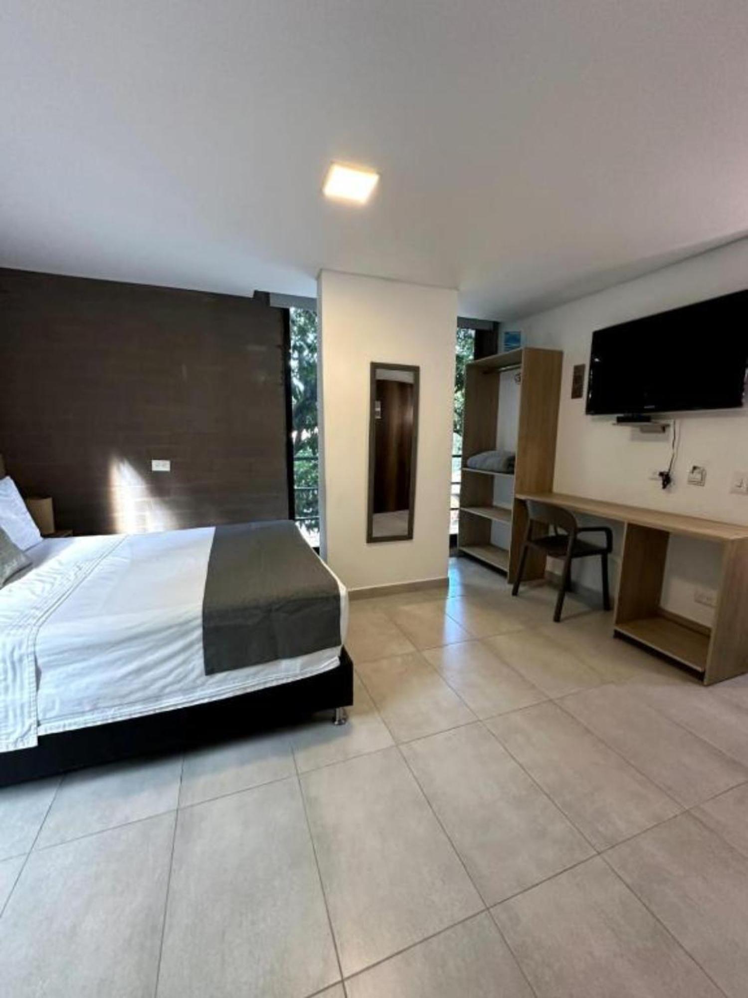 Hotel Zona Verde 메딜린 외부 사진